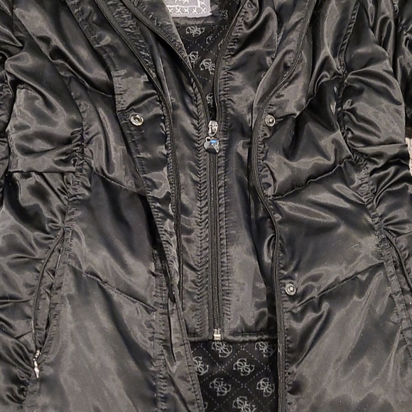 Guess jacket - Picture 3 of 7